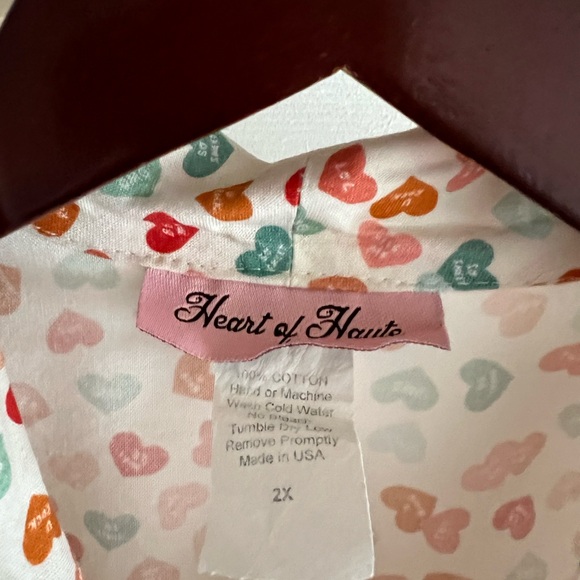 Heart of Haute Estelle Blouse in Conversation Heart Print - Picture 8 of 8